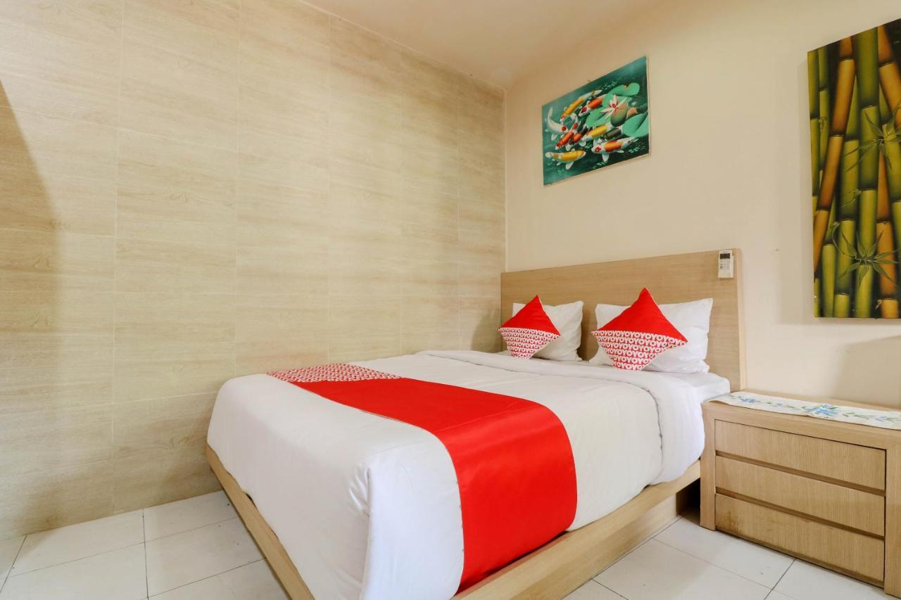 Hotel Oyo 2581 Ketut Smile Denpasar Exterior foto